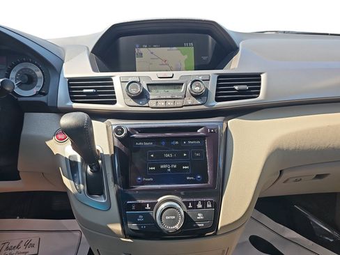 Used 2016 Honda Odyssey Touring image 17