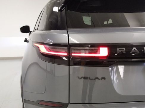 Used 2024 Land Rover Range Rover Velar Dynamic HSE image 11
