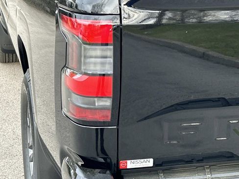 New 2026 Nissan Frontier SV w/ Tow Package AWD/4WD image 12