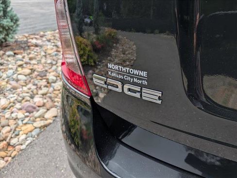 Used 2014 Ford Edge SEL w/ Equipment Group 205A FWD image 19