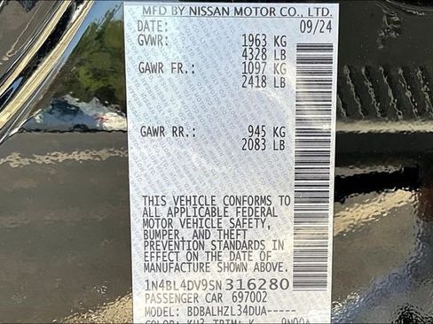 Used 2025 Nissan Altima 2.5 SV image 18