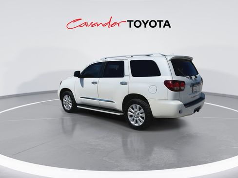 Certified 2020 Toyota Sequoia Platinum RWD image 6