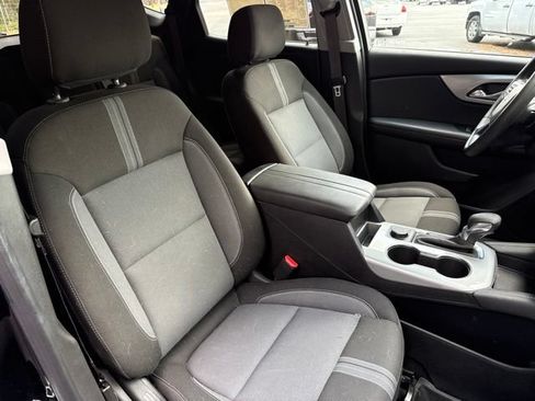 Used 2024 Chevrolet Blazer LT w/ LPO, Floor Liner Package FWD image 28