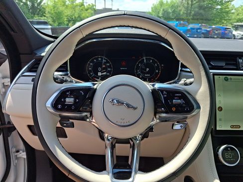 Used 2026 Jaguar F-PACE R-Dynamic S AWD/4WD image 37