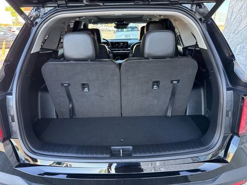 Used 2025 Kia Sorento EX w/ Panoramic Sunroof Package FWD image 26