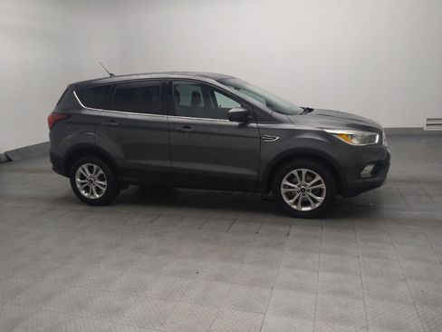 Used 2019 Ford Escape SE FWD image 11