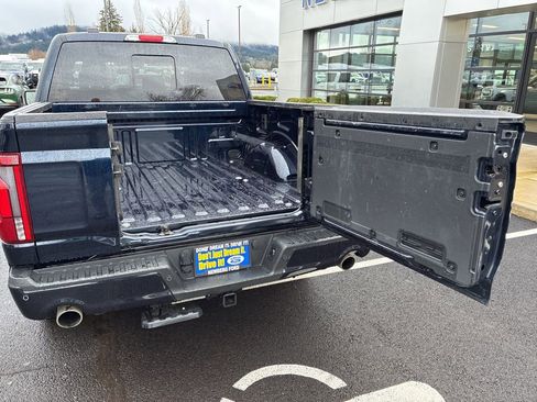 Used 2025 Ford F150 Lariat w/ Bed Utility Package image 8