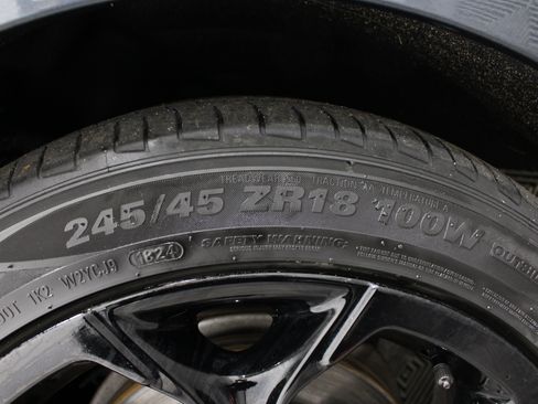 Used 2020 Chevrolet Malibu LT FWD image 38
