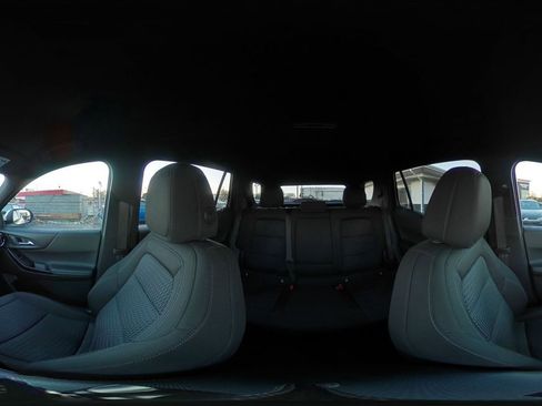 Used 2025 Chevrolet Equinox LT image 41