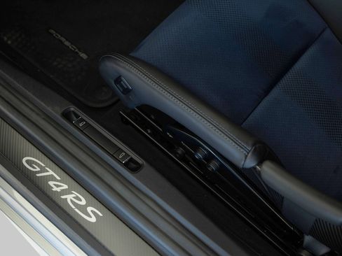 Used 2024 Porsche 718 Cayman GT4 RS w/ Weissach Package image 23