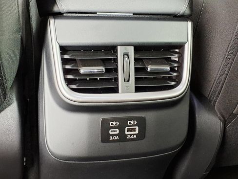 Used 2025 Subaru Outback Premium w/ Popular Package #1A AWD/4WD image 12