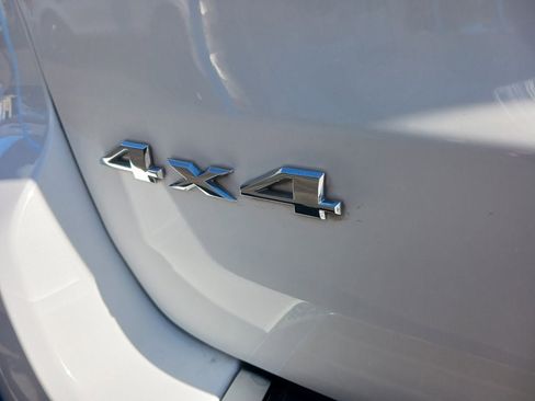 Used 2021 Jeep Grand Cherokee Limited image 11