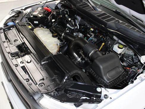 Used 2022 Ford F150 Lariat w/ Equipment Group 502A High AWD/4WD image 34