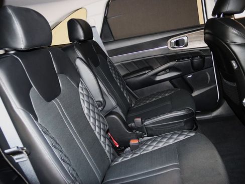 Used 2023 Kia Sorento SX Prestige image 70