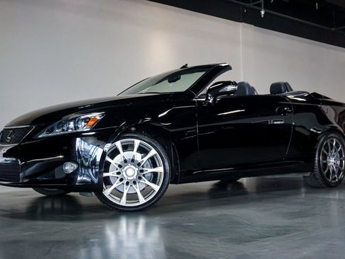 Used 2013 Lexus IS 350C w/ Luxury Pkg RWD image 1