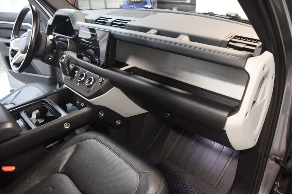 Used 2022 Land Rover Defender 110 X-Dynamic HSE AWD/4WD image 28