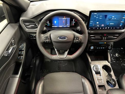 Used 2024 Ford Escape ST-Line w/ Tech Pack #1 AWD/4WD image 15