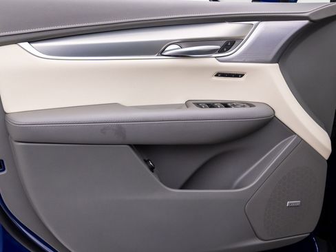 New 2026 Cadillac XT5 Premium Luxury w/ Driver Assist Package image 13