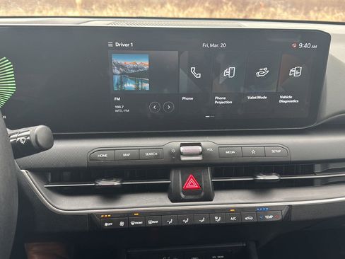 Used 2025 Kia K4 LXS image 15