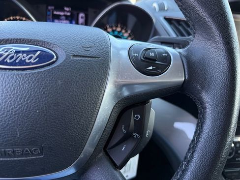 Used 2013 Ford Escape SEL image 19