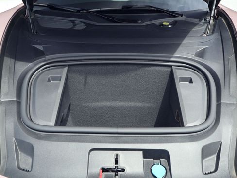 Certified 2022 Porsche Taycan RWD image 25
