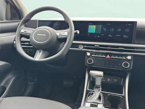 New 2026 Hyundai Tucson SEL FWD image 9