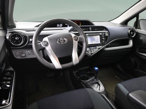 Used 2015 Toyota Prius C Two FWD image 33