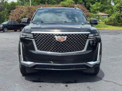 Used 2024 Cadillac Escalade Premium Luxury w/ LPO, Floor Liner Package AWD/4WD image 8