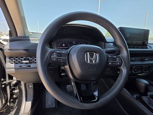 Used 2024 Honda Accord EX image 10