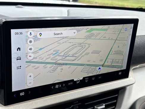 New 2026 Ford Explorer Active image 18