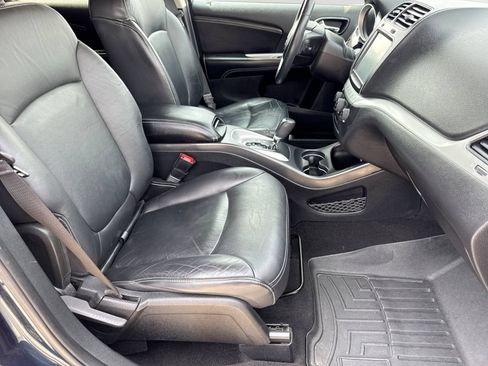 Used 2014 Dodge Journey Limited w/ Driver Convenience Group AWD/4WD image 22