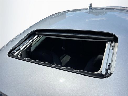 Certified 2023 Honda Accord EX image 25