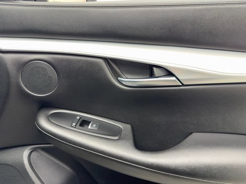 Used 2019 INFINITI QX50 Luxe w/ Navigation Package FWD image 43