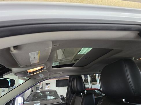 Used 2017 Dodge Durango Citadel w/ Technology Group image 32