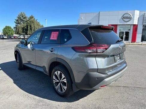 Used 2023 Nissan Rogue SV AWD/4WD image 3