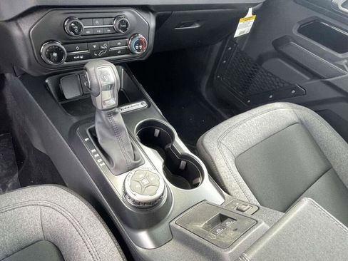 New 2026 Ford Bronco 2-Door AWD/4WD image 26