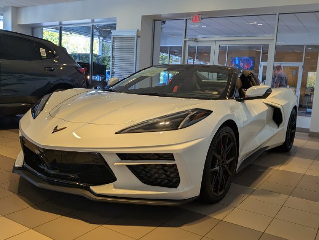 New 2027 Chevrolet Corvette Stingray Convertible w/ Stealth Interior Trim Package RWD image 3
