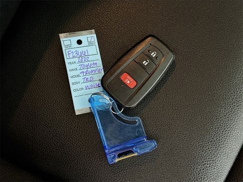 Used 2022 Toyota 4Runner TRD Off-Road Premium image 36