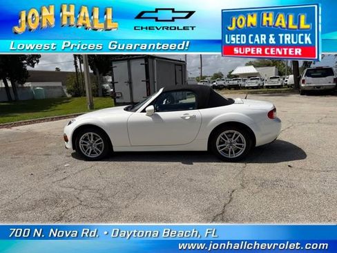Used 2015 MAZDA MX-5 Miata Sport image 5