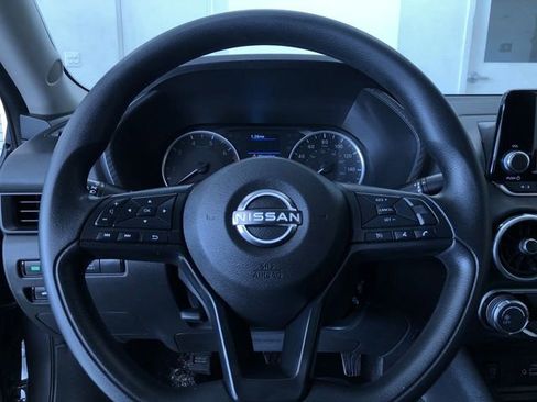 Used 2025 Nissan Sentra S image 24