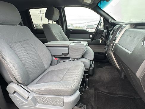 Used 2013 Ford F150 XLT w/ Mid Equipment Group image 27