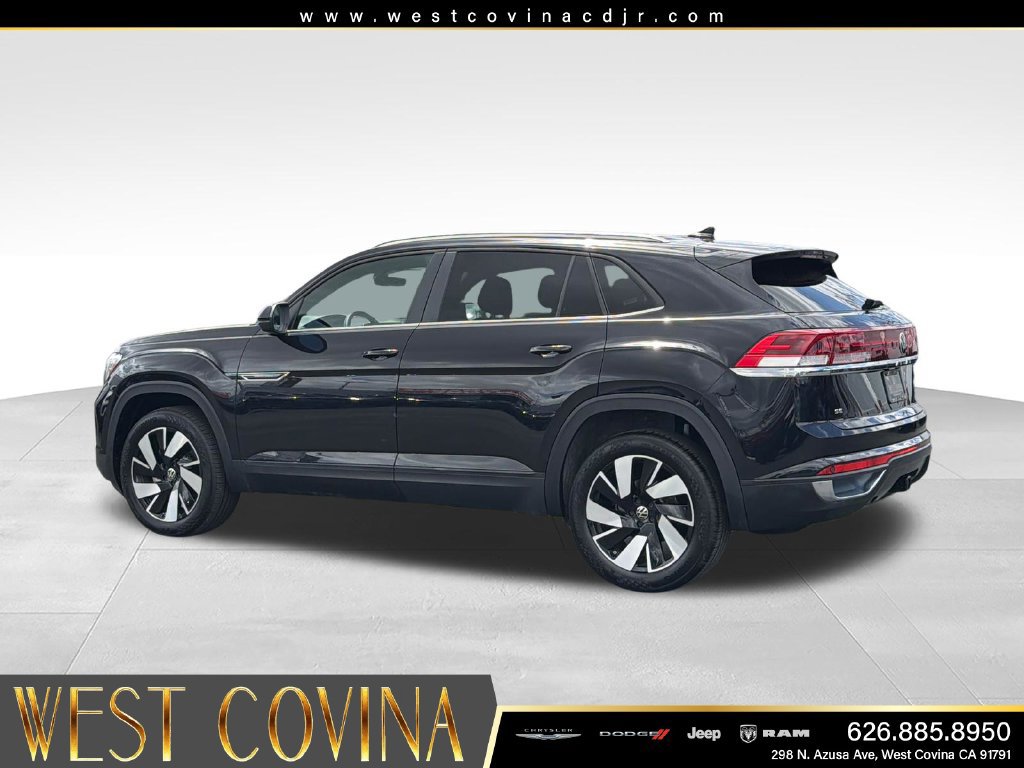 Used 2025 Volkswagen Atlas Cross Sport SE AWD/4WD image 5