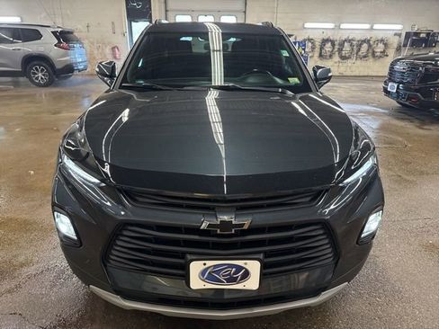 Used 2020 Chevrolet Blazer LT image 2