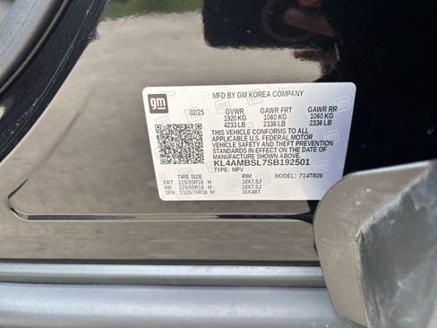 Used 2025 Buick Encore GX Preferred FWD image 28