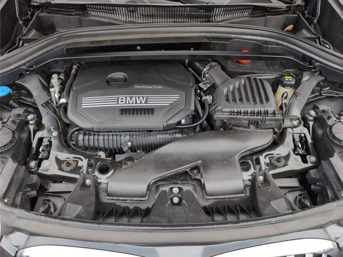 Used 2021 BMW X1 sDrive28i image 11