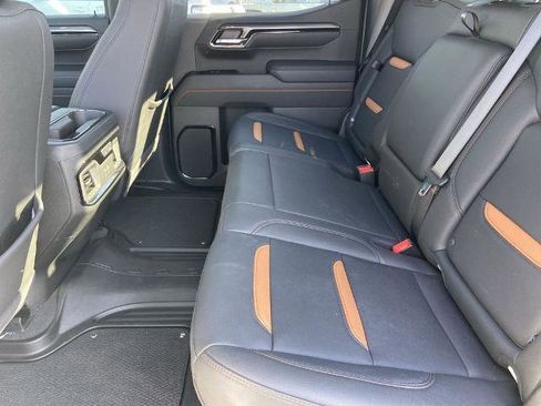 Used 2025 GMC Sierra 1500 AT4 w/ AT4 Premium Package image 22