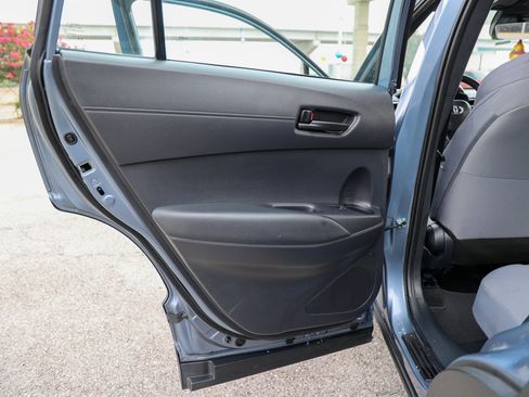 Used 2024 Toyota Corolla Cross AWD Hybrid image 35