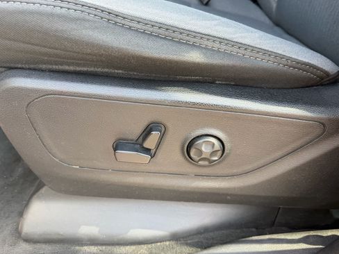 Used 2019 RAM 1500 Big Horn AWD/4WD image 22