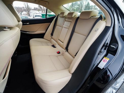 Used 2015 Lexus IS 250 RWD image 28