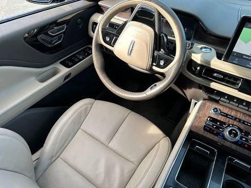 Used 2022 Lincoln Aviator Reserve w/ Equipment Group 201A image 21